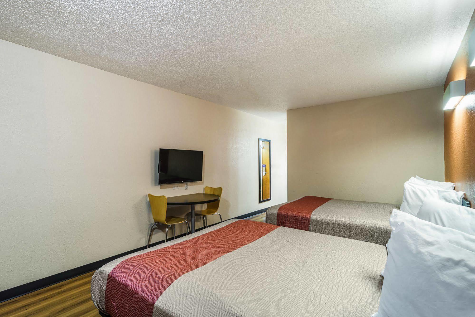 Motel 6-Libertyville, Il Kültér fotó
